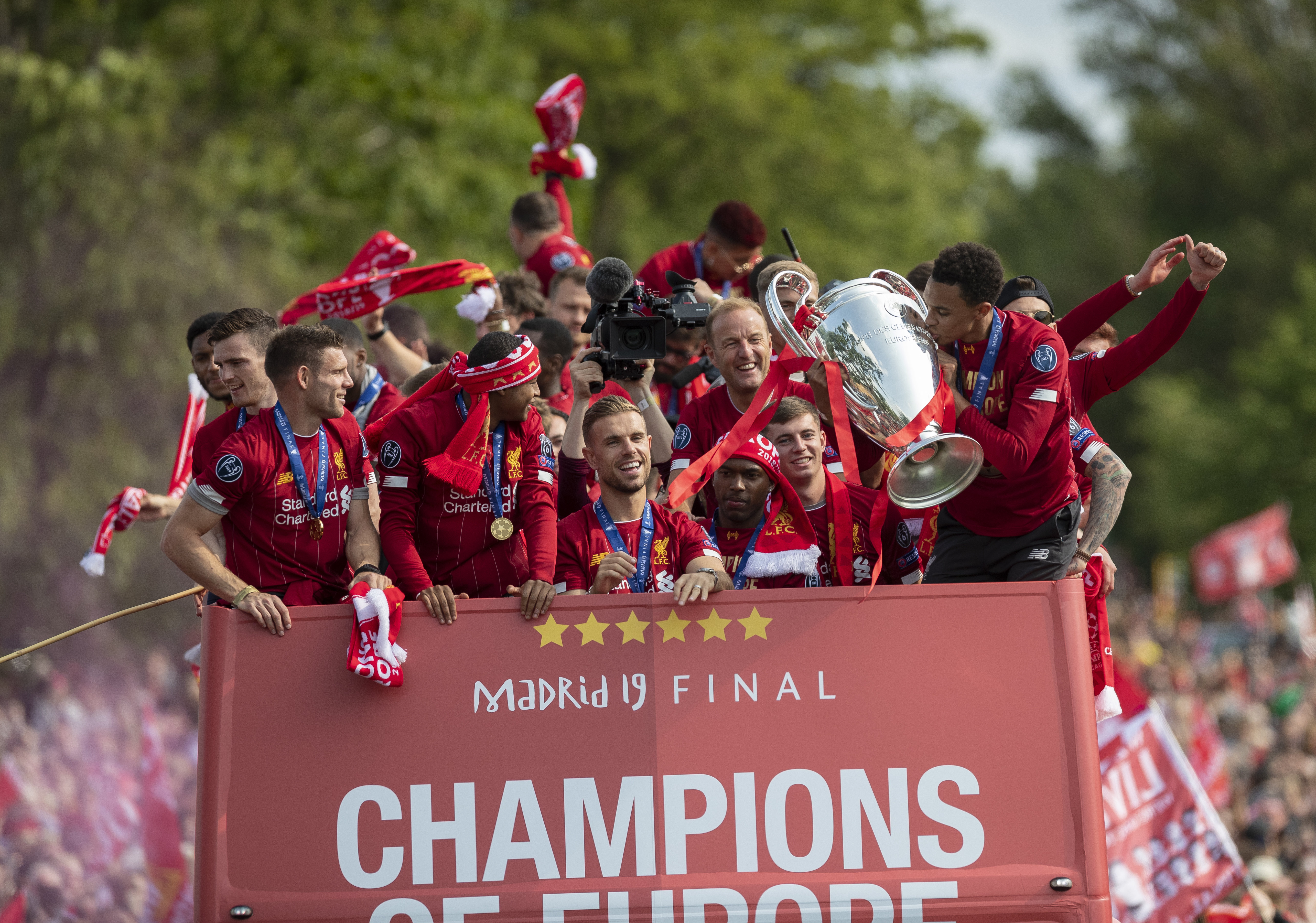 开拓者1分险胜火箭 杨瀚森出场近17分钟得3分