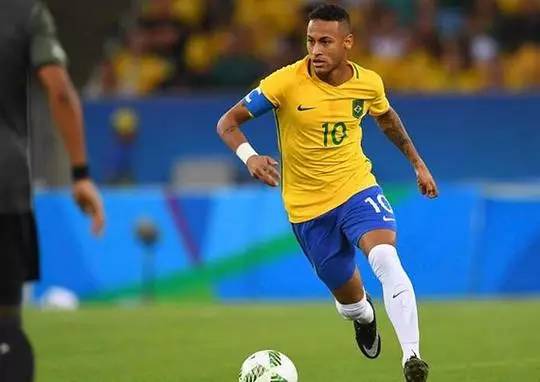 切尔西重磅：盯上两大新星，身价7000+4000万，或创纪录转会！