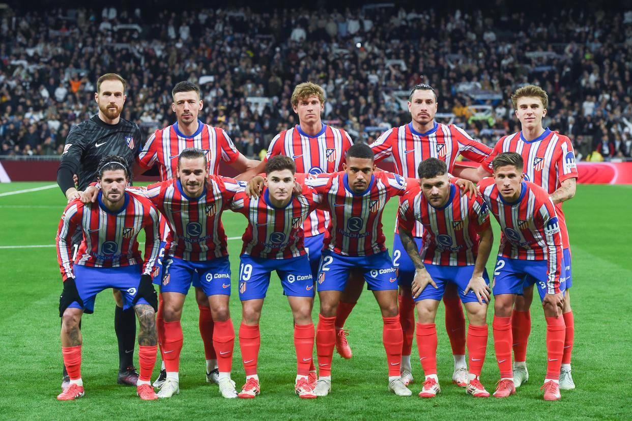 骆歆cos水晶玫瑰凯特琳，拍照当天身体不适，网友：再次理解记得