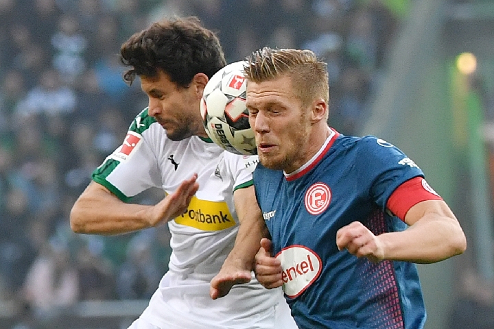 《噬血代码2》新实机演示 Boss大战超酷炫