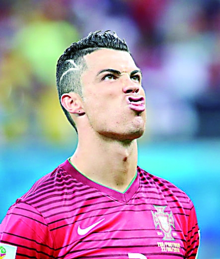 库里31+5勇士不敌老鹰结束连胜，巴特勒30+7+6约翰逊23+11