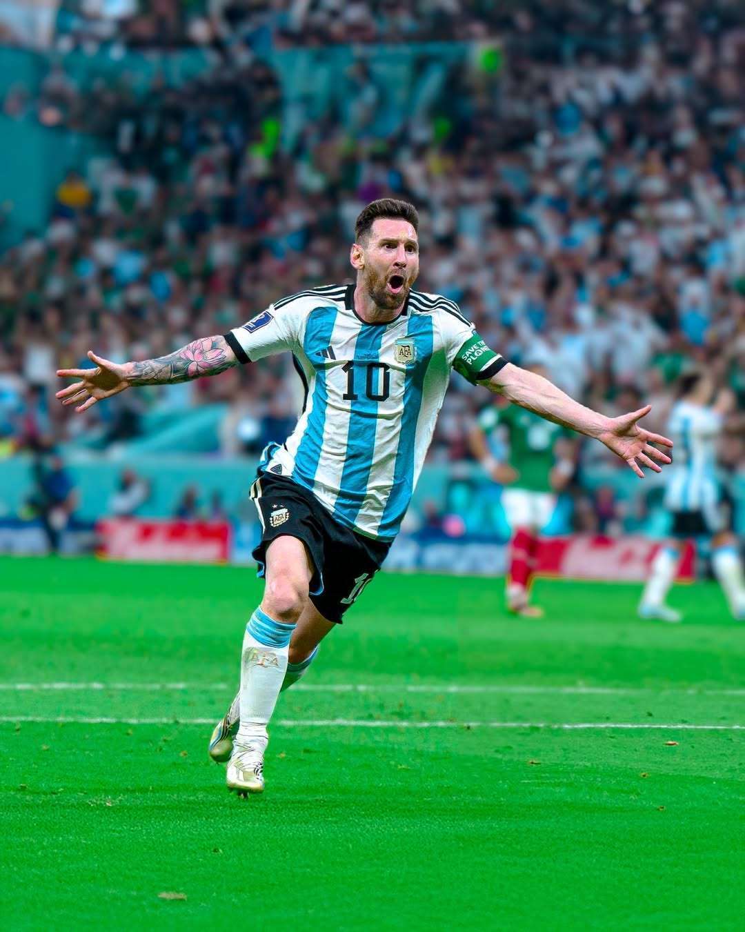 电竞战队年度阵容调整公告