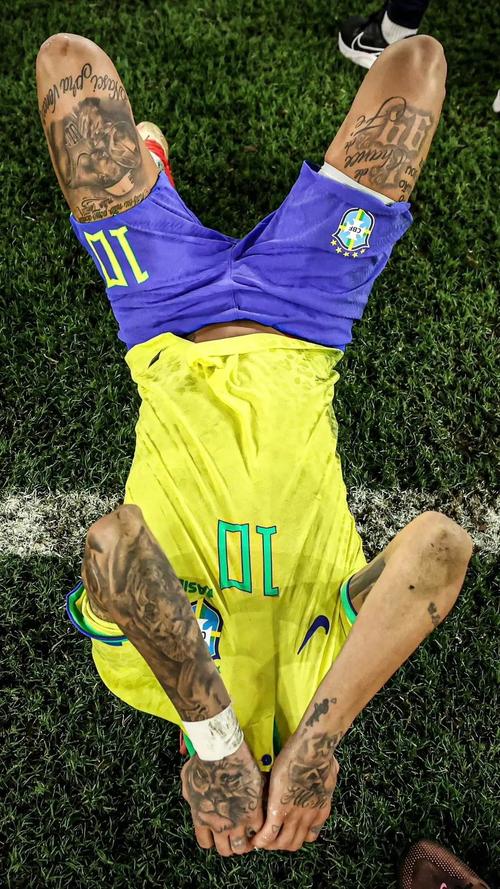 西部排名又变了：森林狼高歌猛进，湖人掉到第五，2队排名互换