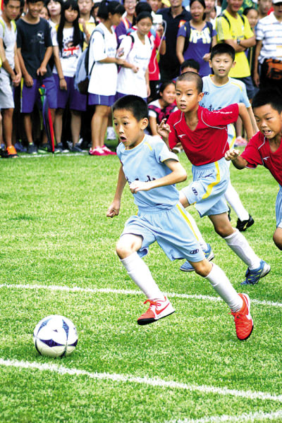 最终幻想15删减内容曝光：诺克提斯情绪崩溃